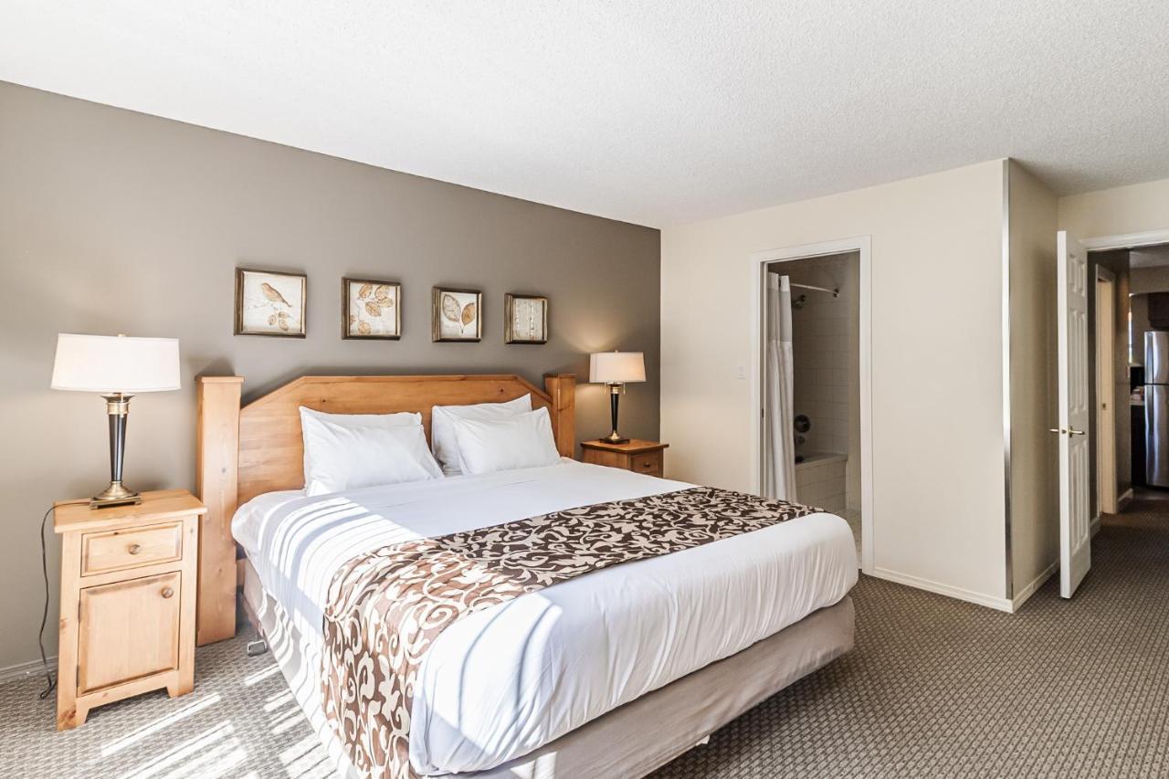 Snowbird Townhouses By Elevate Vacations Whistler Eksteriør bilde