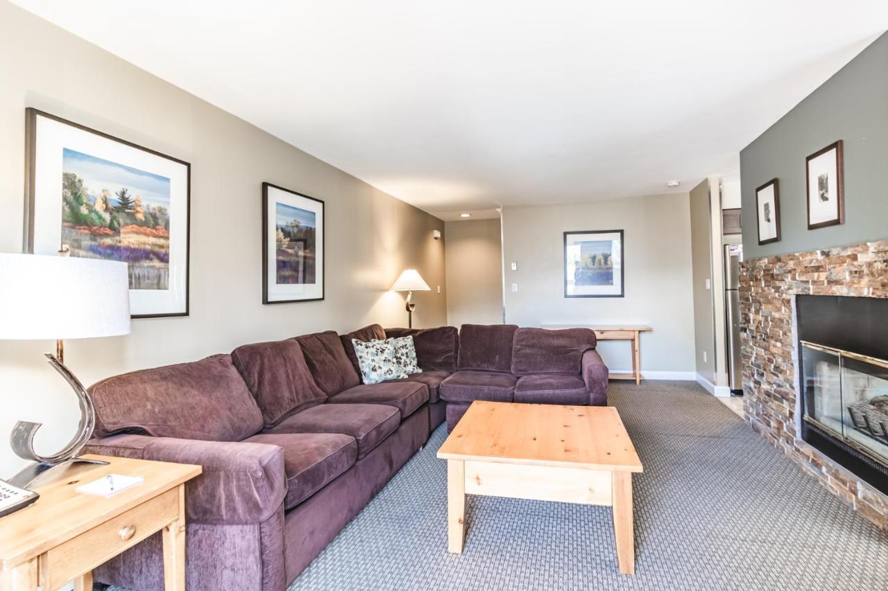 Snowbird Townhouses By Elevate Vacations Whistler Eksteriør bilde