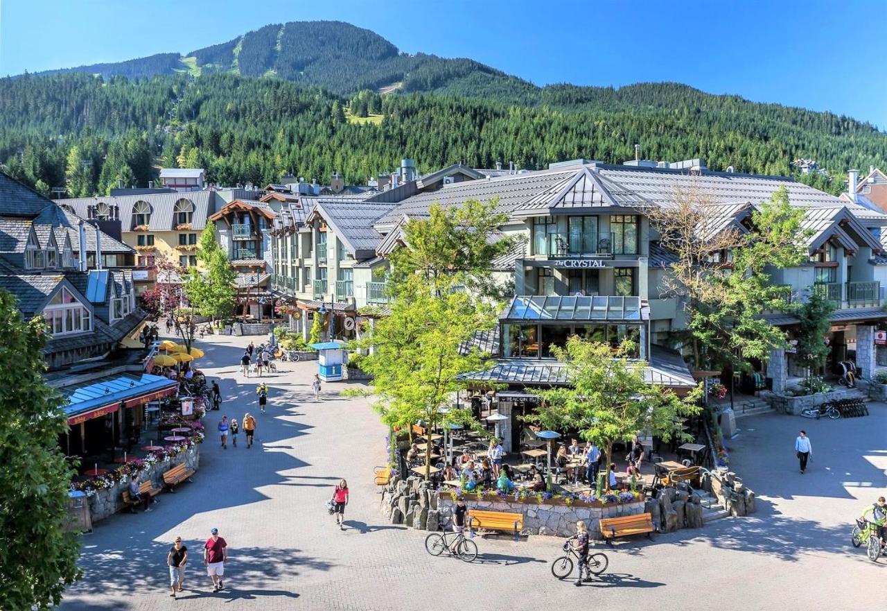 Snowbird Townhouses By Elevate Vacations Whistler Eksteriør bilde